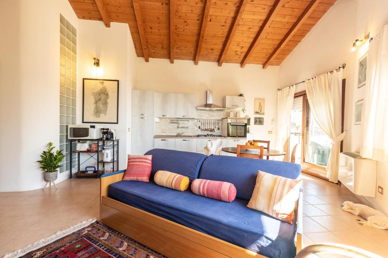 Casa Orfea Lägenhet Santa Maria Navarrese Exteriör bild