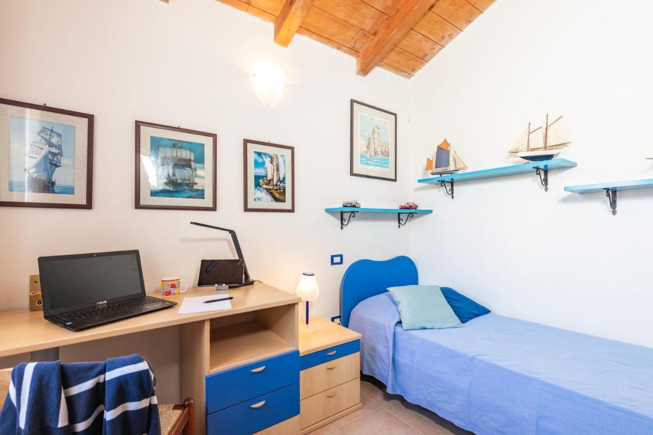 Casa Orfea Lägenhet Santa Maria Navarrese Exteriör bild