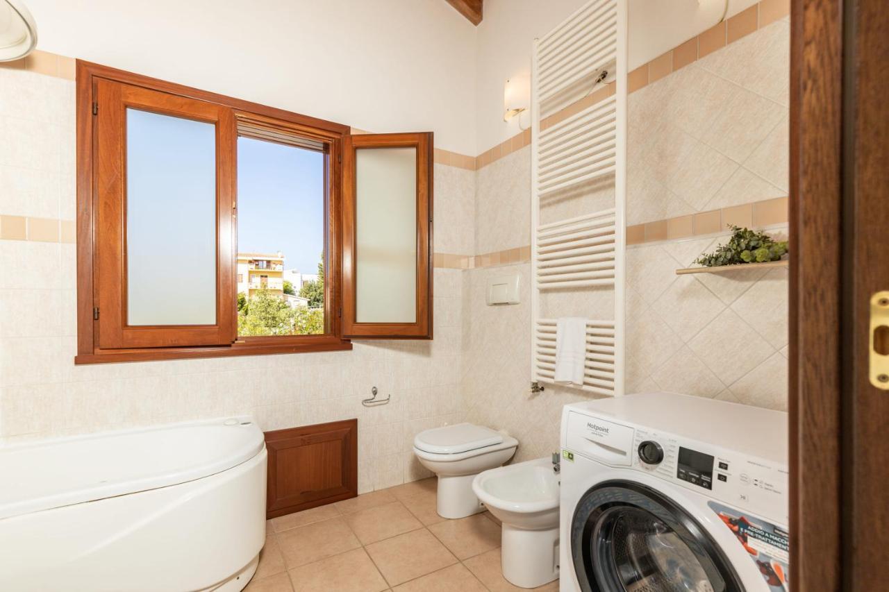 Casa Orfea Lägenhet Santa Maria Navarrese Exteriör bild