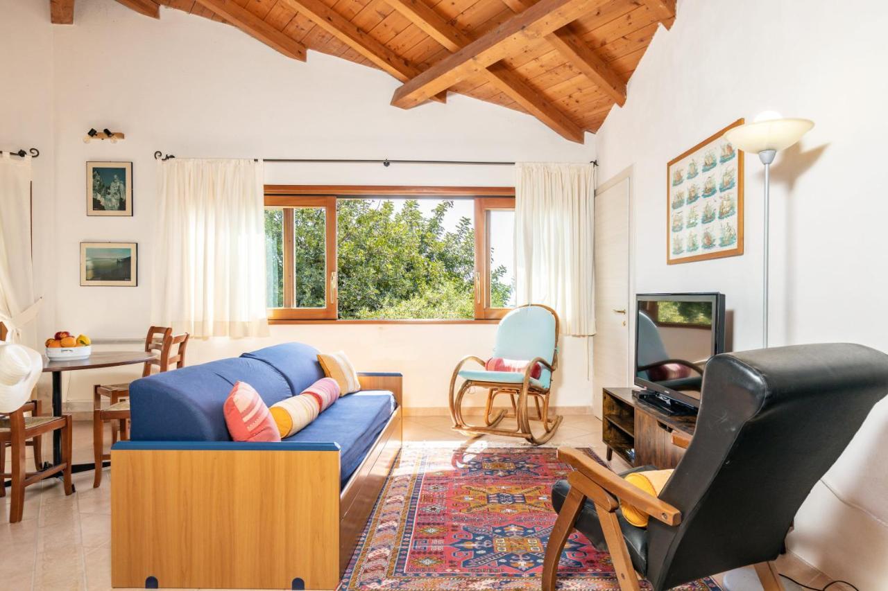 Casa Orfea Lägenhet Santa Maria Navarrese Exteriör bild